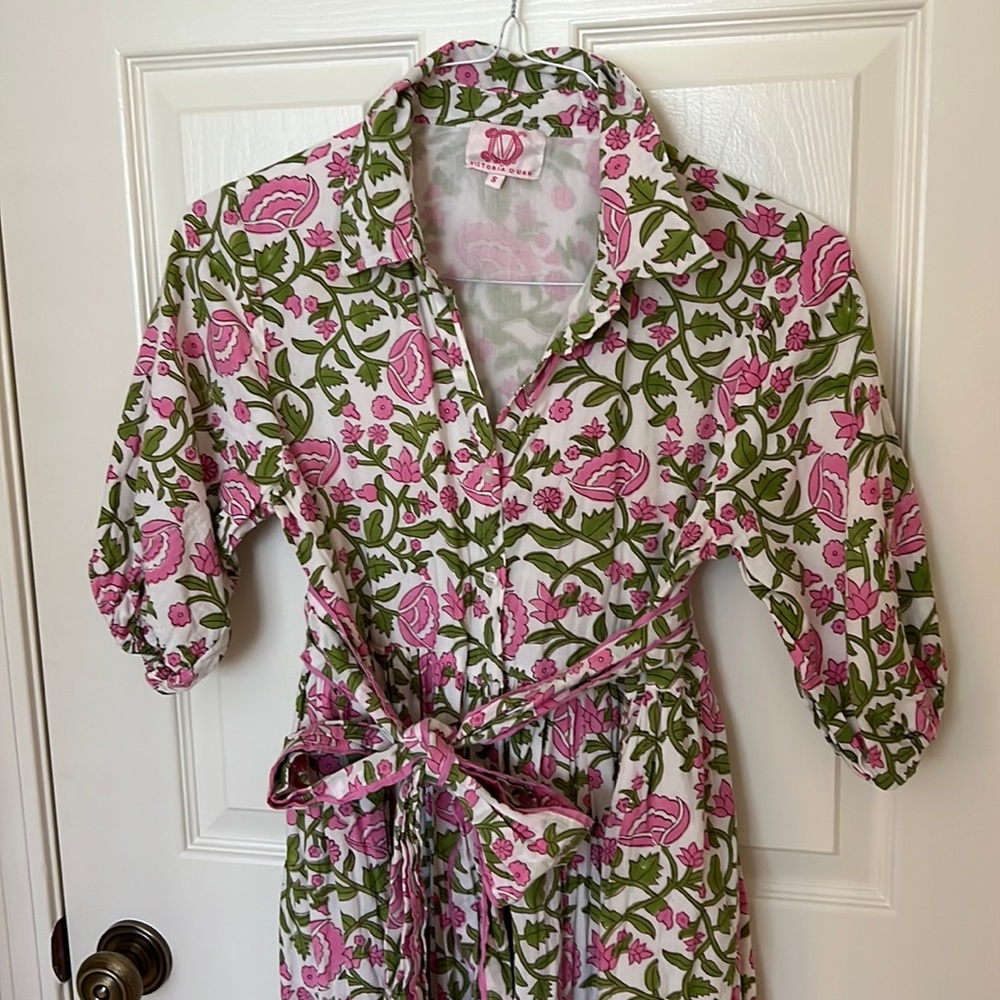 Beautiful block, print green and pink dress